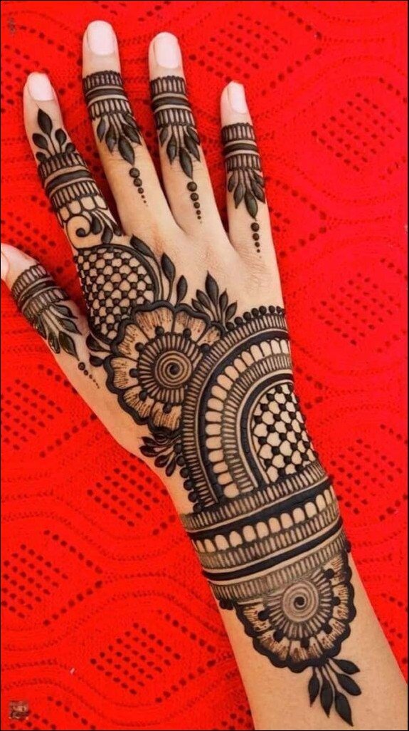 back-hand-mehndi-design