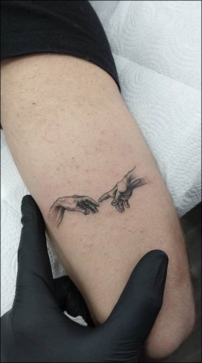 best-tattoo-for-boys-hand