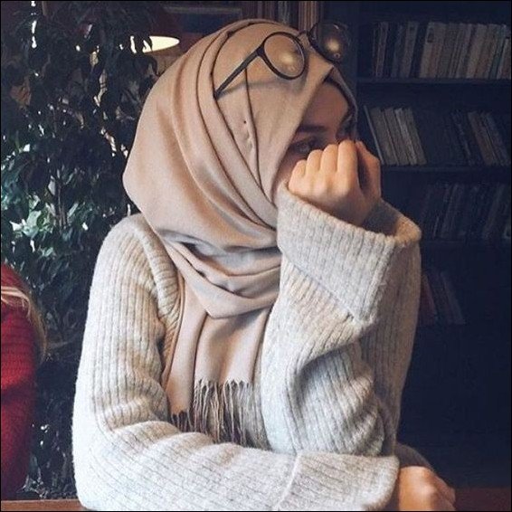 cute-hijab-girl-dp