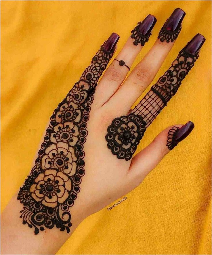 easy-back-hand-mehndi-design