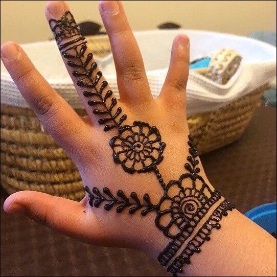 full-hand-mehndi-design