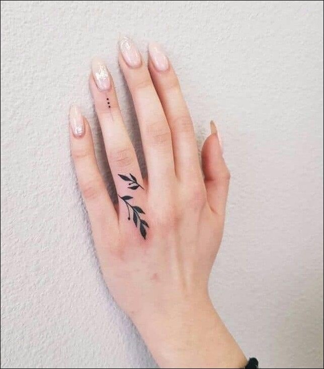 hand-tattoo-for-girls