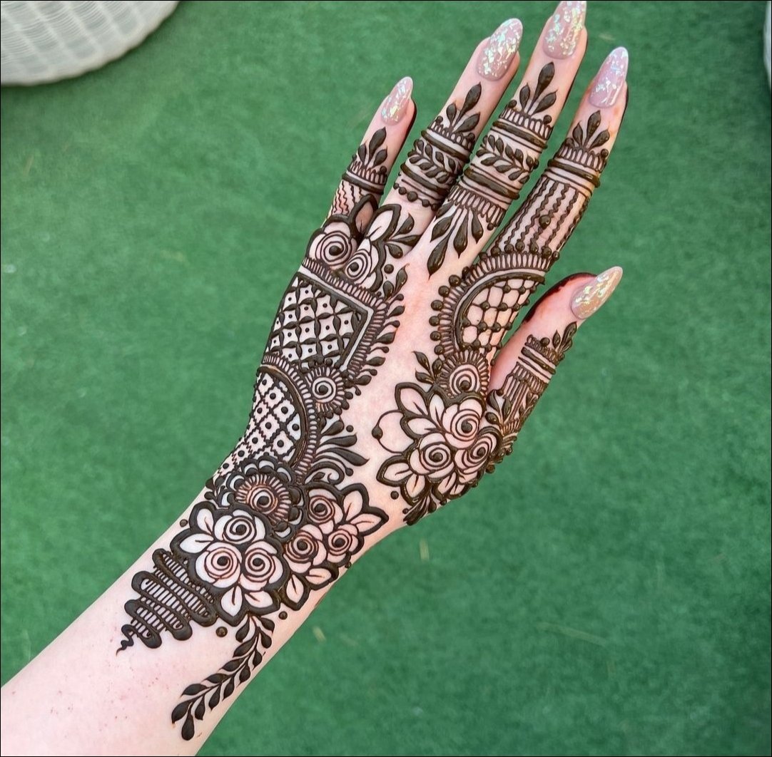 instagram-modern-back-hand-mehndi-design