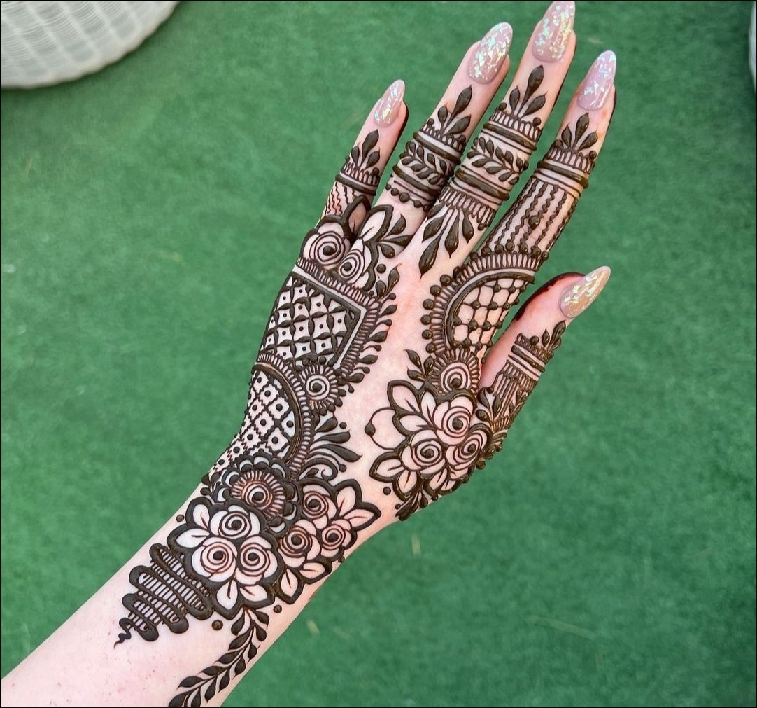 simple-back-hand-mehndi-design