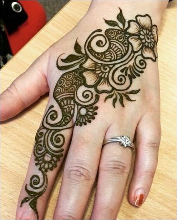 stylish-back-hand-mehndi-design