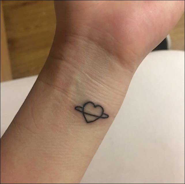 tattoo-for-girls-on-hand