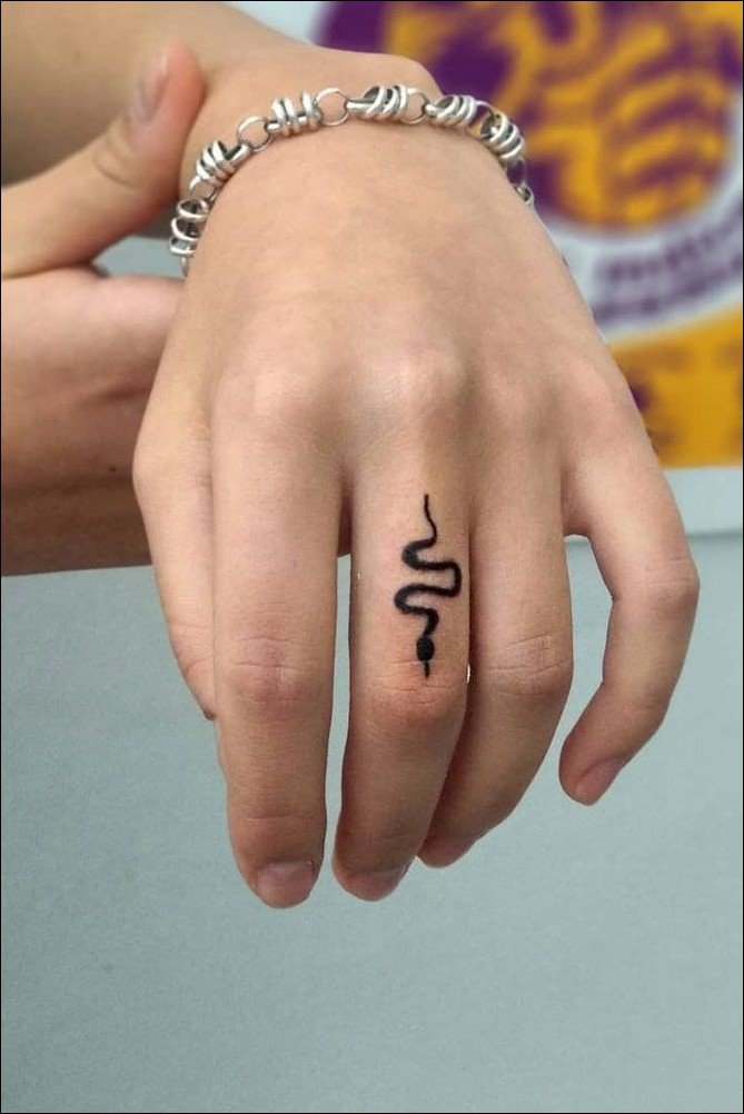 unique-tattoo-for-girls